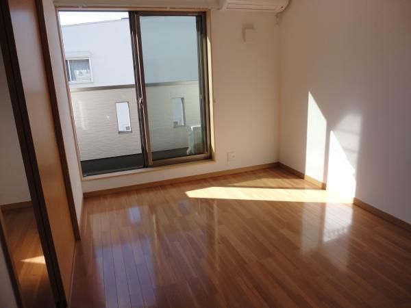 1SLDK Apartment for Rent in Iwaki, Fukushima - 38m² - Thumbnail 2