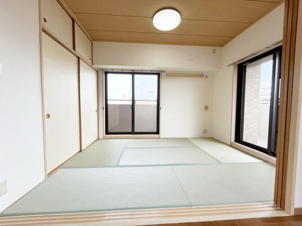 4LDK Apartment for Sale in Ebina, Kanagawa - 83.80 sqm - Thumbnail 3