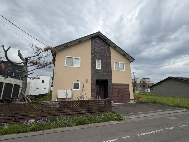 4LDK Detached House for Sale in Otaru, Hokkaido – 190 sqm - Thumbnail 2