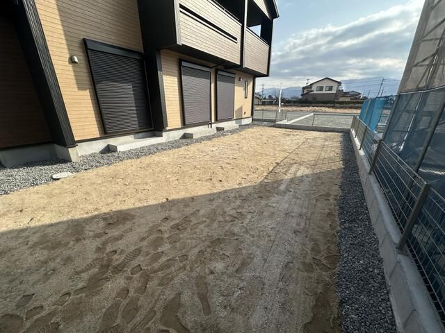 New 4LDK House for Sale in Central City, Yamanashi - Thumbnail 4