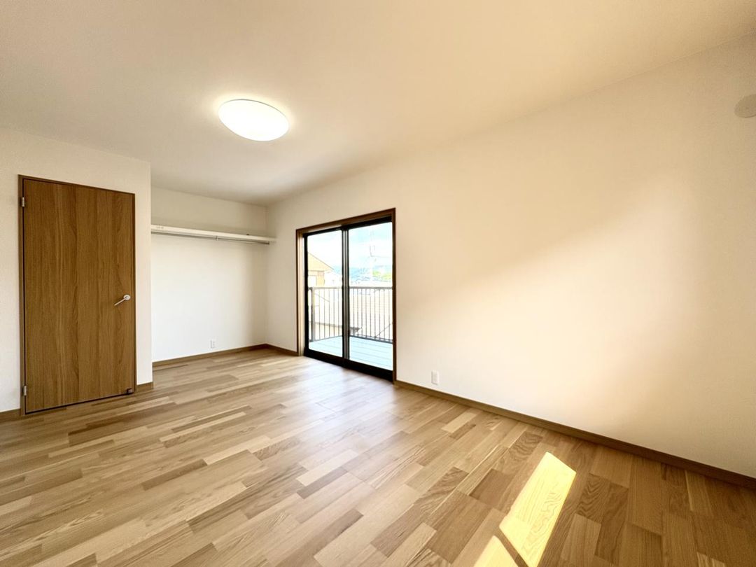 5LDK House for Sale in Kumamoto City Higashi Ward with 3 Parking Spaces - Image 22