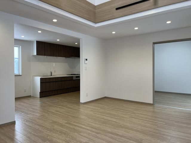 3LDK Detached House in Kitahiroshima, Hokkaido - 152.54 sqm Land - Thumbnail 3