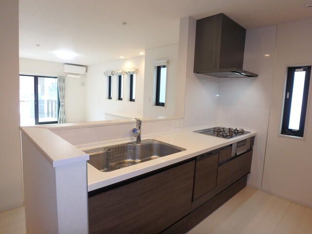 2021 Built 4LDK Corner Lot House in Yokohama Sakae Ward - Thumbnail 4