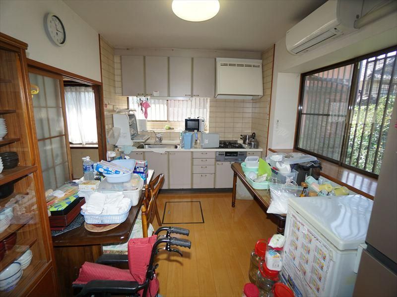 6DK Detached House for Sale in Tamano, Okayama with 3 Parking Spaces - Thumbnail 3