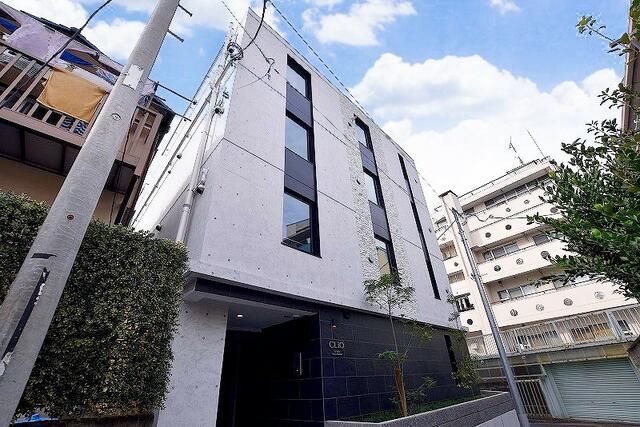 New 1DK Apartment for Rent in Kagurazaka, Shinjuku, Tokyo - Thumbnail 3