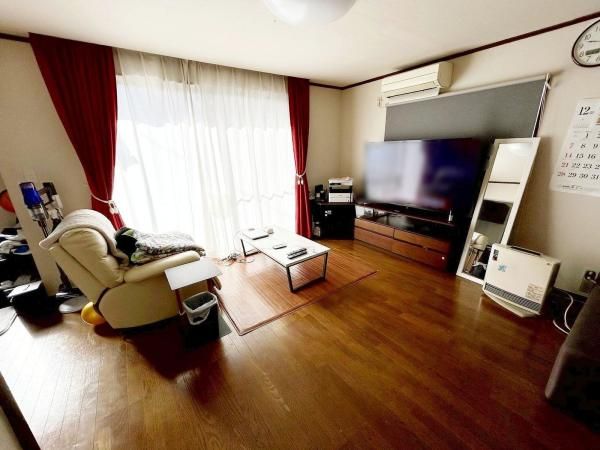 2LDK Detached House for Sale in Musashimurayama, Tokyo - Thumbnail 3