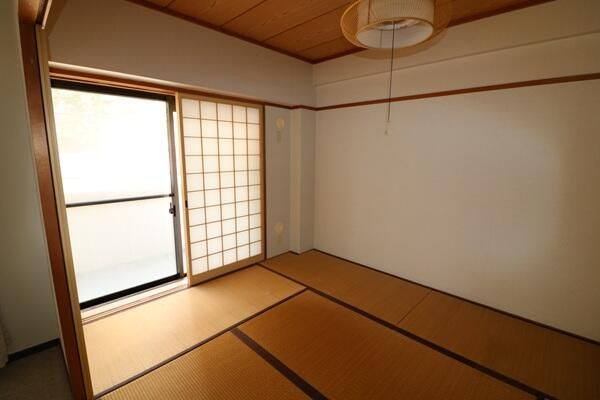 Resale 2DK Apartment 46.35sqm in Koriyama, Fukushima - Thumbnail 4