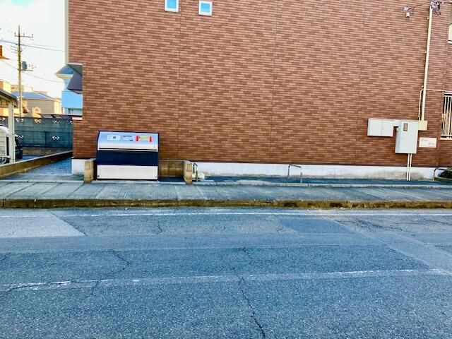 Catellier II Motorcycle Parking Lot for Rent in Misato, Saitama - Thumbnail 2
