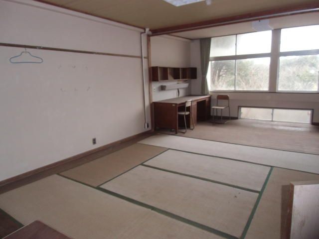 Large Land for Hot Spring Facility Development in Tateyama, Chiba - Thumbnail 3