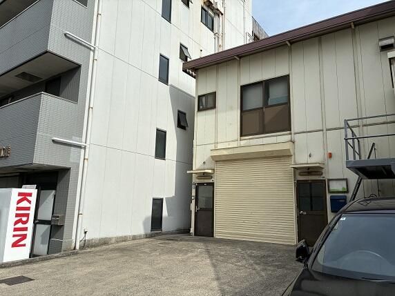 Industrial Property for Sale in Kohoku Ward, Yokohama - Thumbnail 2
