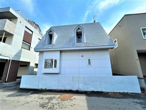 302.9 sqm Land for Sale in Sapporo Chuo-ku, Near Maruyama Park - Thumbnail 3