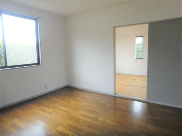 3LDK Apartment for Rent in Quiet Nagano City Neighborhood - Thumbnail 3