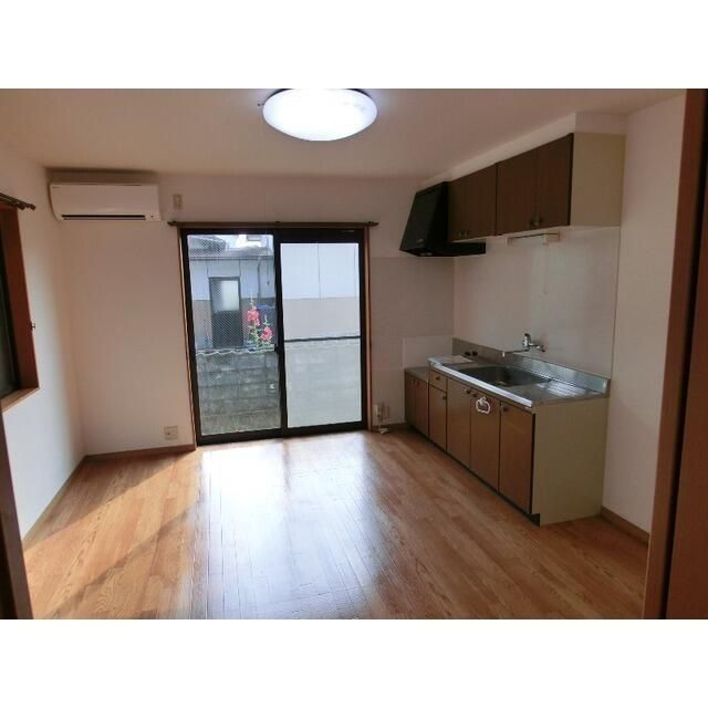 2LDK Apartment for Rent in Kaga City, Ishikawa - 60.3 sqm - Thumbnail 2
