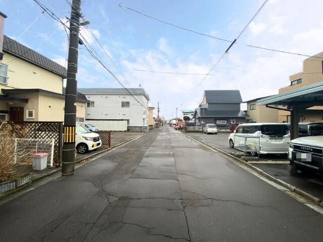 Modern 4LDK House for Sale in Hakodate, Hokkaido - Thumbnail 2