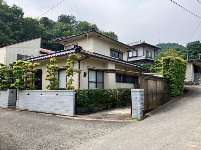 4SDK Corner Lot House for Sale in Matsuyama, Ehime - Main Image