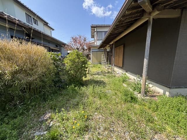 1983 Wooden House for Sale in Minamiboso, Chiba - 303sqm Land - Thumbnail 3