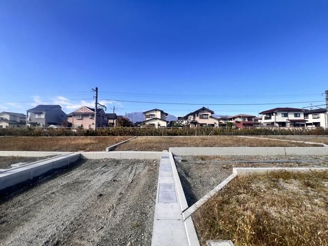 232 sqm Residential Land for Sale in Central City, Yamanashi - Thumbnail 4