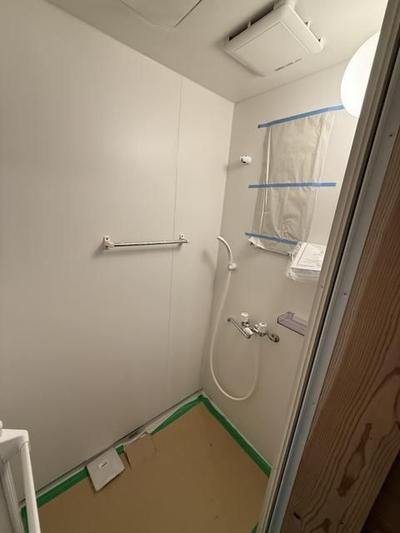 1LDK Wooden House on 204 sqm Land in Hatsukaichi — Bathroom, Hatsukaichi, Hiroshima