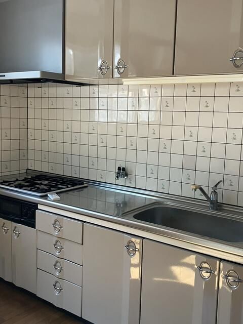 7DK House for Sale in Tsuruga, Fukui with Large Garden & Parking - Image 1