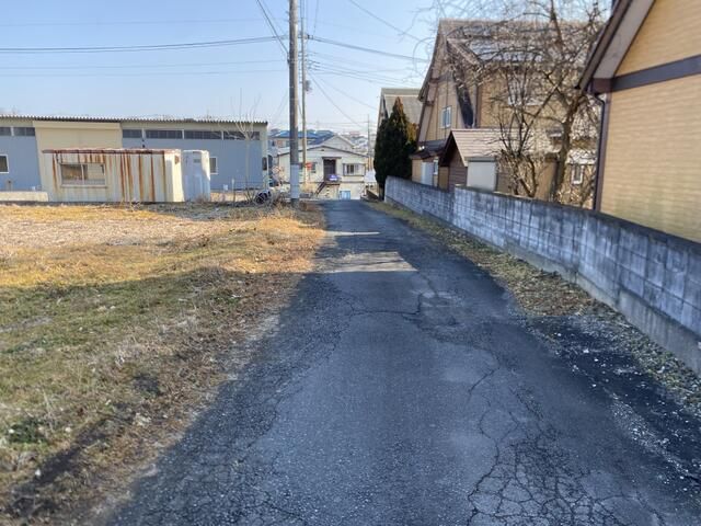 975 sqm Land for Sale in Annaka, Gunma - Thumbnail 3