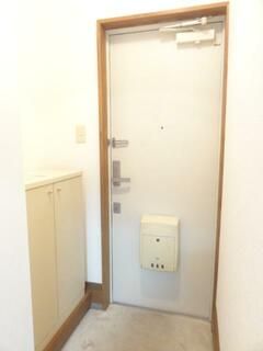 Front Hermes 2DK Apartment for Rent in Yamagata City - Thumbnail 3