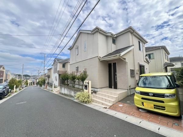 4LDK Detached House for Sale in Atsugi, Kanagawa - Thumbnail 2