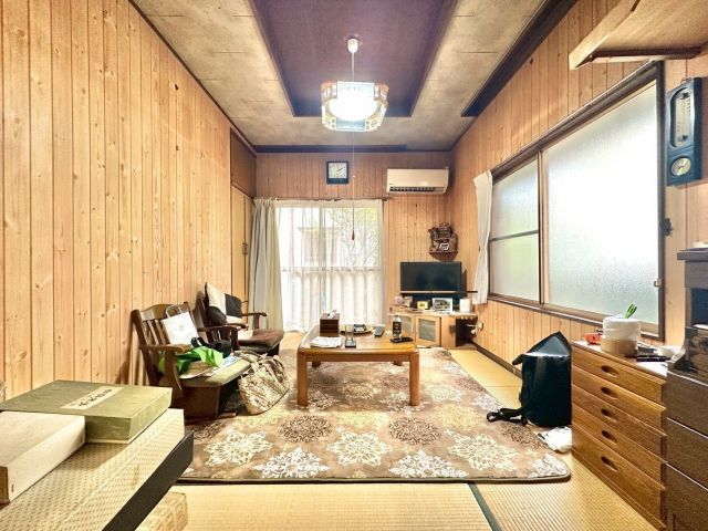 5DK House for Sale in Umi, Fukuoka with Garden and Parking - Thumbnail 4