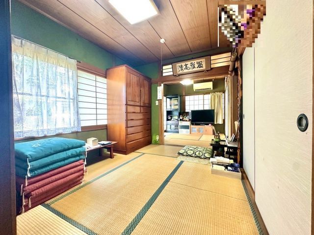 5DK House for Sale in Umi, Fukuoka with Garden and Parking - Thumbnail 2
