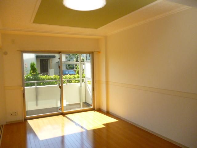 2LDK Pet-Friendly Apartment near Myoden Station, Ichikawa - Thumbnail 4
