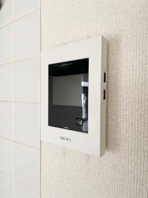 2DK House for Rent in Kichijoji, Musashino with Private Garden - Thumbnail 3
