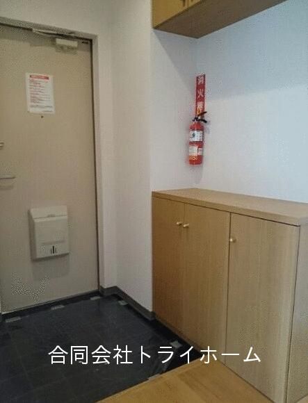 Apartment Building for Sale in Kita Ward, Sapporo, Hokkaido - Thumbnail 2