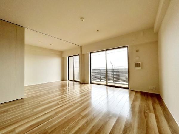 3LDK Condo for Sale in Nagareyama's Otakanomori - WELIS South Arena - Thumbnail 2