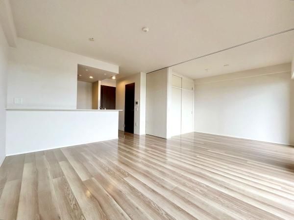 3LDK Condo for Sale in Nagareyama's Otakanomori - WELIS South Arena - Thumbnail 4