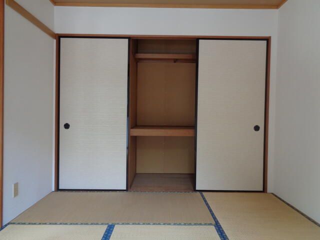 2DK Apartment for Rent in Sendai, Miyagi - 40.29 sqm - Thumbnail 4