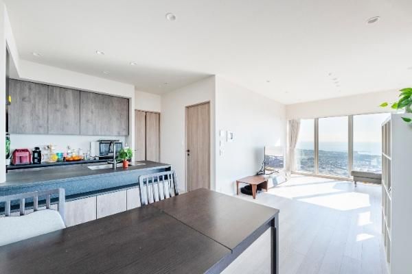3LDK Apartment for Sale in Makuhari Bay Park, Chiba City - Thumbnail 3