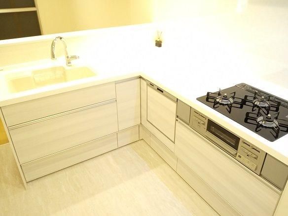 4LDK Townhouse for Sale near Yachiyo-Midorigaoka Station, Chiba - Thumbnail 3