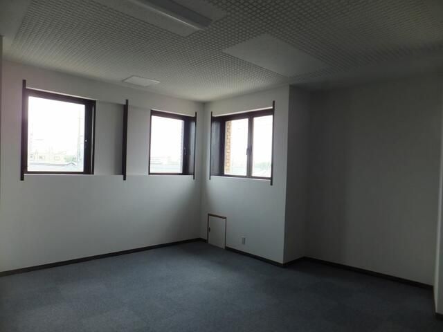 Higashiyamato 5 Building Commercial Office for Rent in Tokyo - Thumbnail 3
