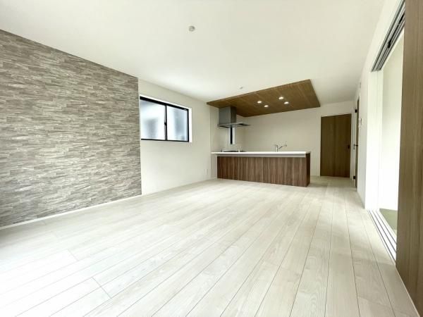 New 4LDK House in Komae, Tokyo | Nov 2025 Completion - Thumbnail 2