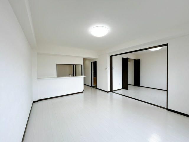 Renovated 3LDK Apartment for Sale in Kiyota, Sapporo - Thumbnail 3