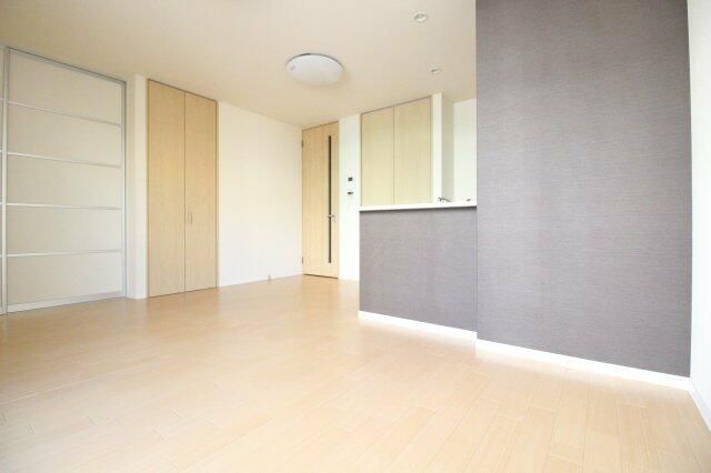 1LDK Apartment for Rent in Chiba City, 46.16 sqm - Thumbnail 2