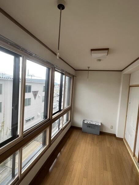 2LDK Apartment for Rent in Kitakami, Iwate - 70 sqm - Thumbnail 2