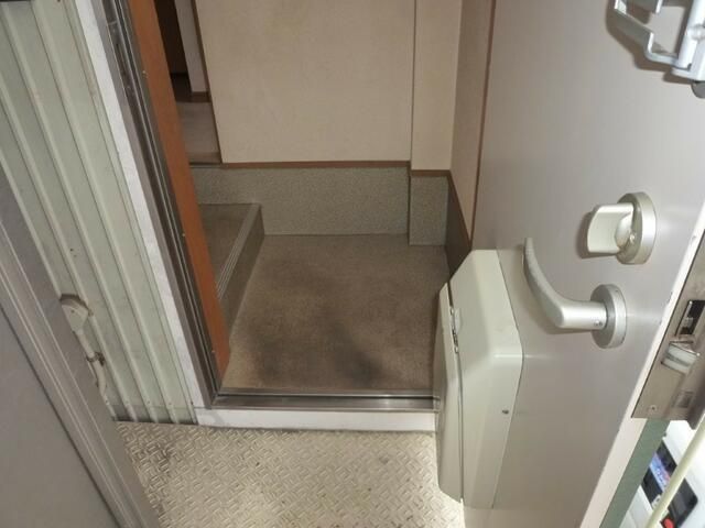 1DK Apartment for Rent in Ayase City, Kanagawa - 40.13 sqm - Thumbnail 2