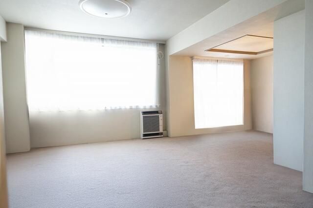3SLDK Apartment for Sale in Central Sapporo, Hokkaido - Thumbnail 4