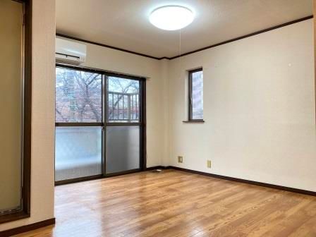 Compact 1R Apartment for Rent near Nishichiba Station, Chiba - Thumbnail 2