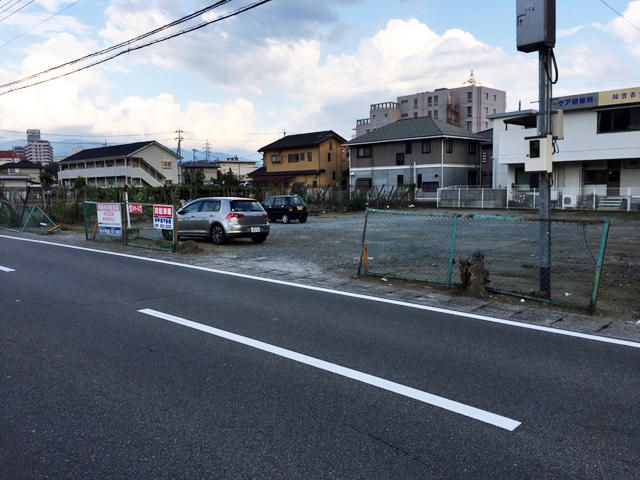 Yamazaki Parking Lot Rental in Fuefuki, Yamanashi | 4,000 Yen/Month - Thumbnail 2