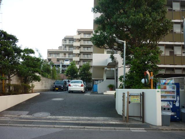 TK Mansion 1K Apartment for Rent in Funabashi, Chiba - Thumbnail 4