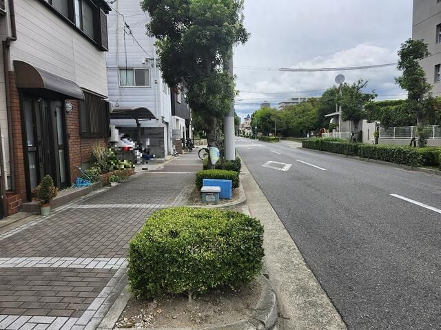 7SLDK Family Home in Nishinomiya with Multi-Generational Layout - Thumbnail 3