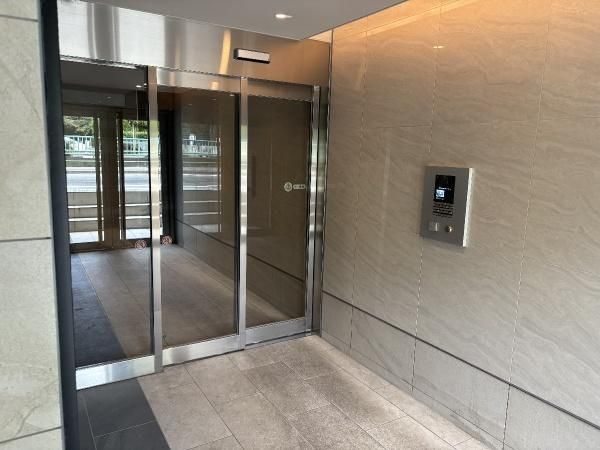 Harmony Residence Tokyo Minami-Suna Parkside 1DK Apartment for Sale - Thumbnail 4