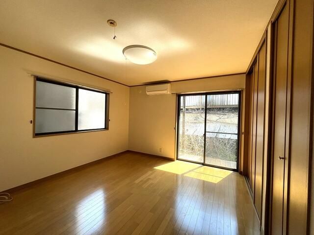 3DK House for Rent in Adachi-ku, Tokyo - 69.55m² - Thumbnail 2