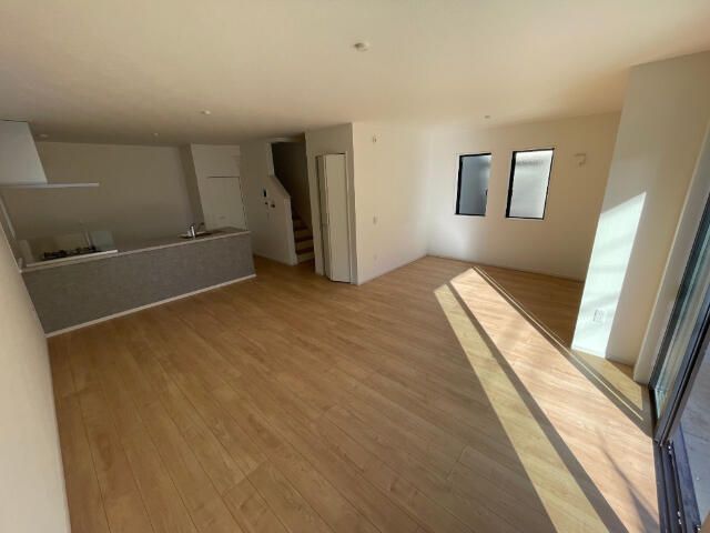 New 4LDK House in Hino, Tokyo | 2025 Build with Parking - Thumbnail 4
